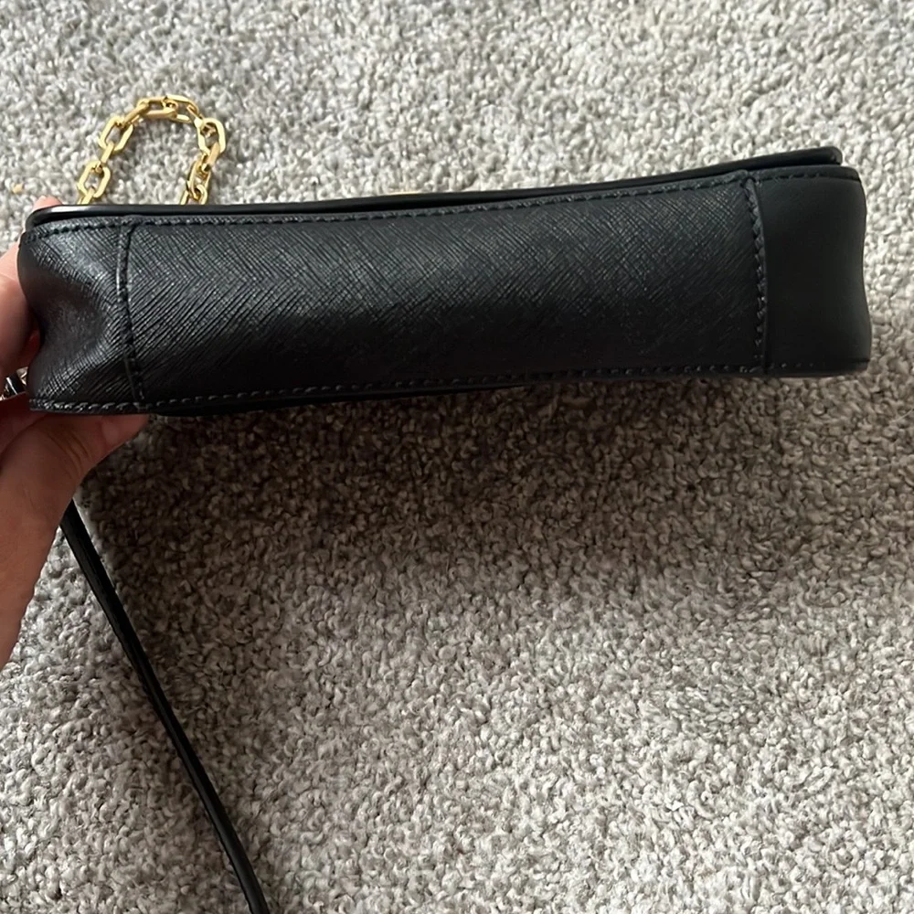 Tory Burch Saffiano Robinson Chain Crossbody - Picture 8 of 10